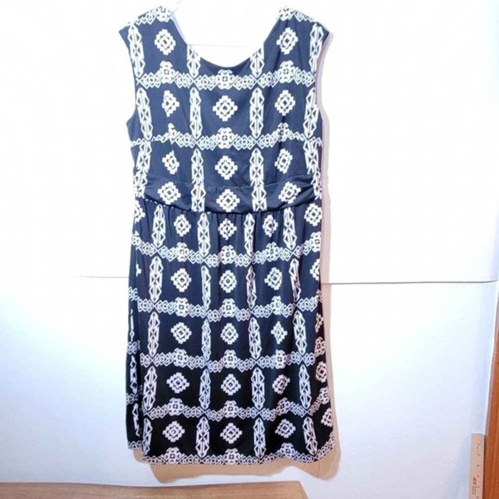 INC International Concepts Womens sleeveless dress Black/White size XL
